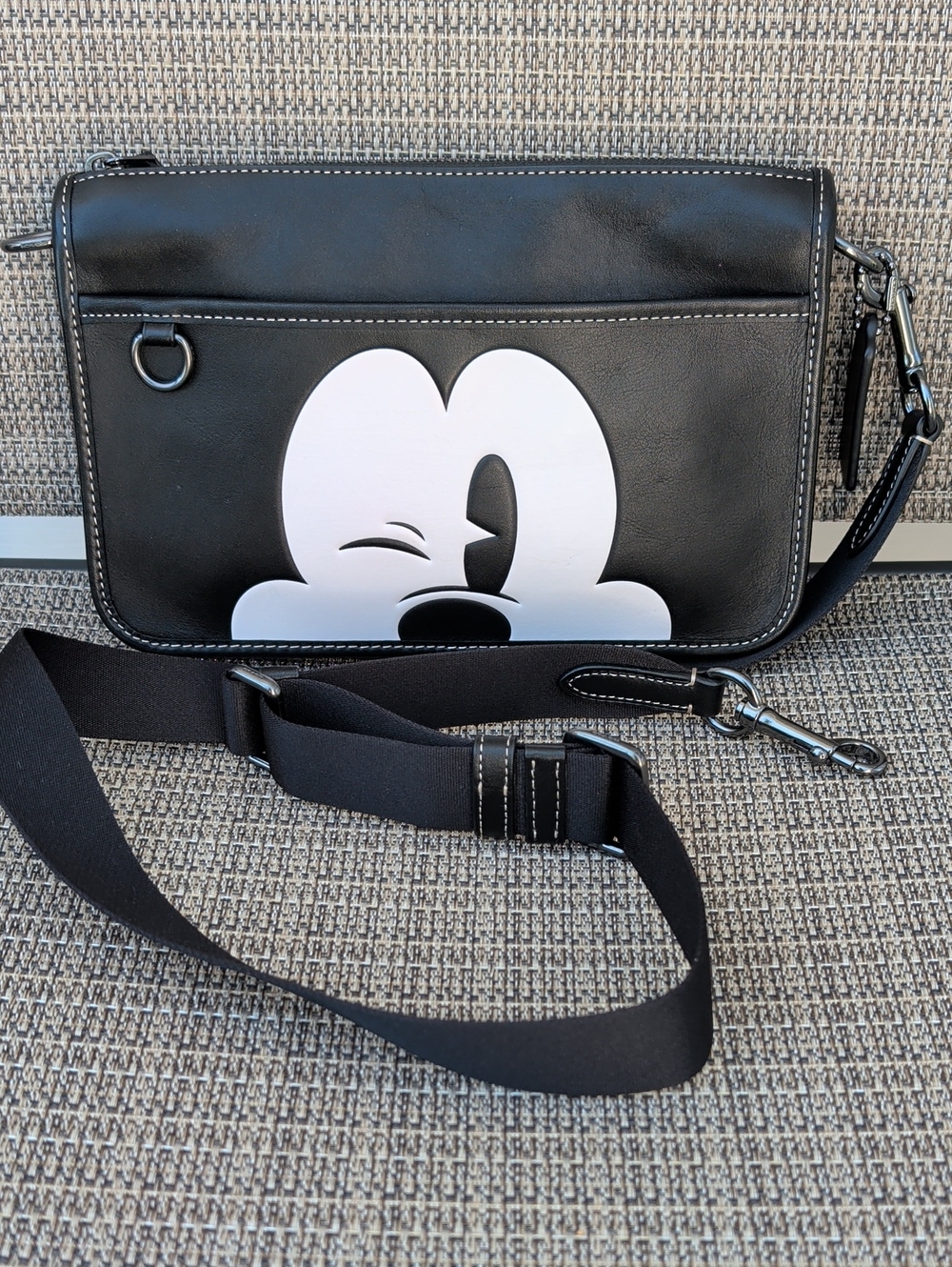 Disney x Coach Heritage Convertible Crossbody "Winking Mickey" (H2380-CM030) EUC